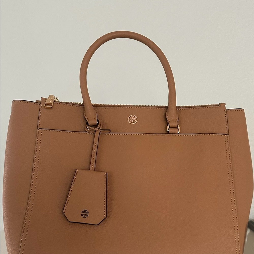 Tory Burch Tan Tote Bag with Classic Design